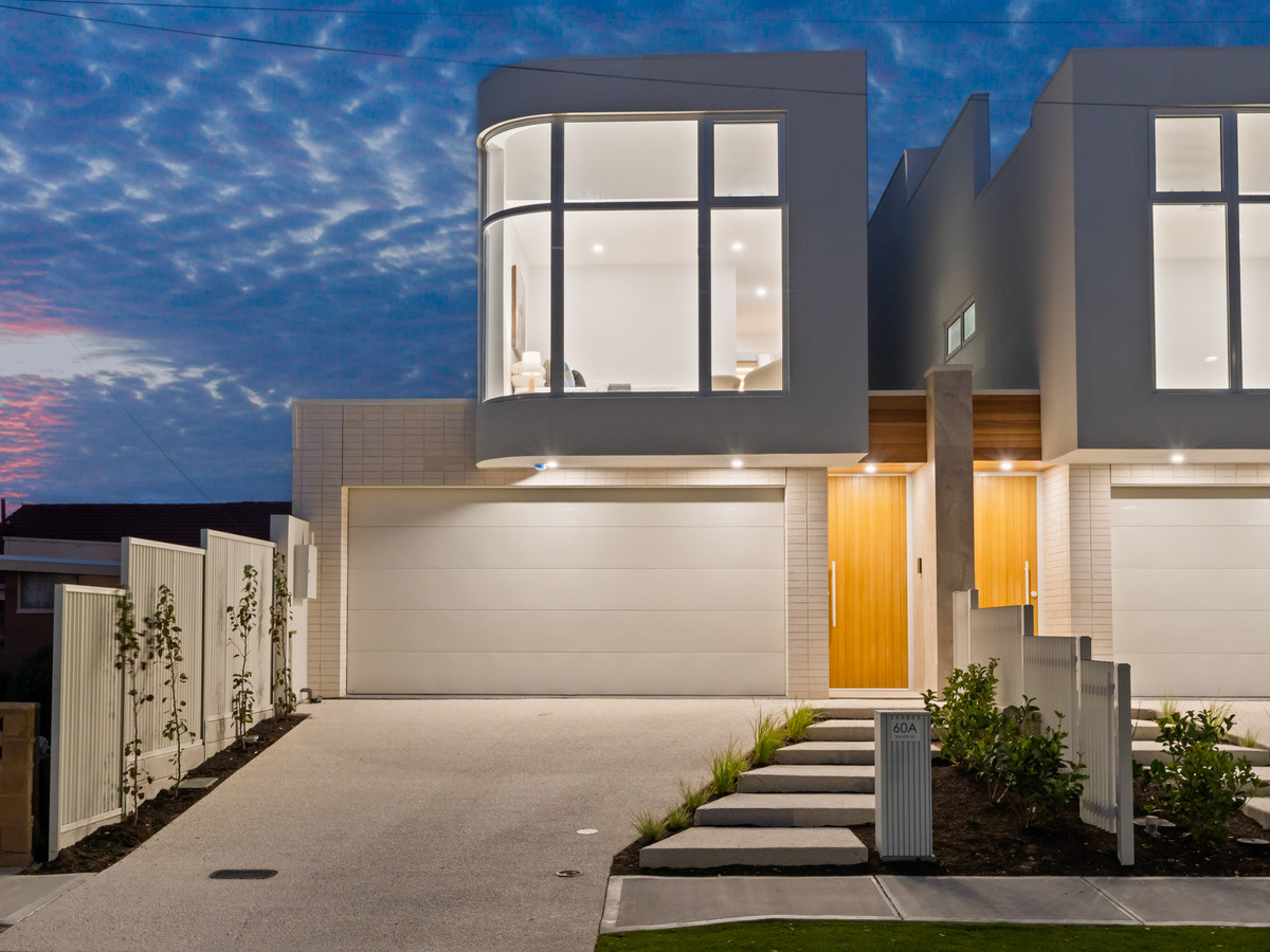 Living in Manhattan vibran core